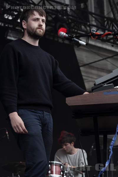 FRANCOIS AND THE ATLAS MOUNTAIN - 2012-07-19 - PARIS - Parvis de l'Hotel de Ville - 